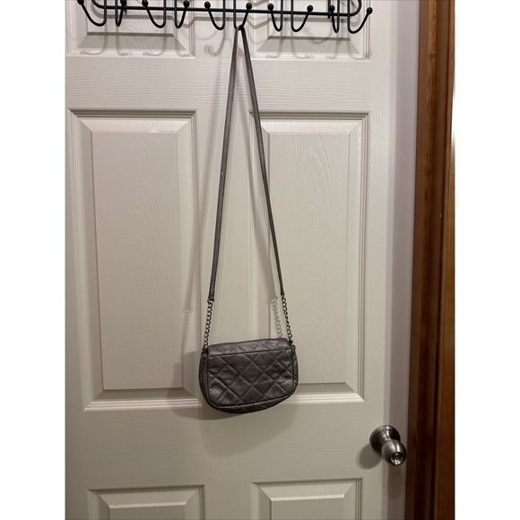 Michael Kors Mini Crossbody Bag Quilted Leather Metallic Silver - Picture 6 of 7